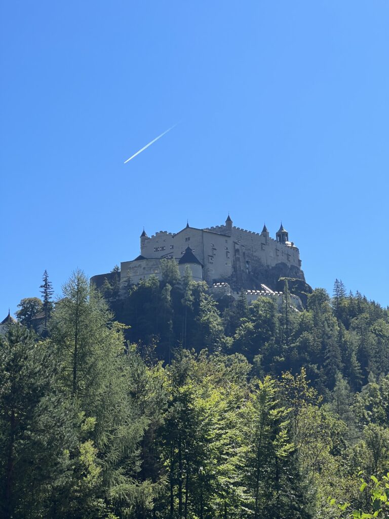 hrad Hohenwerfen, Alpe-Adria