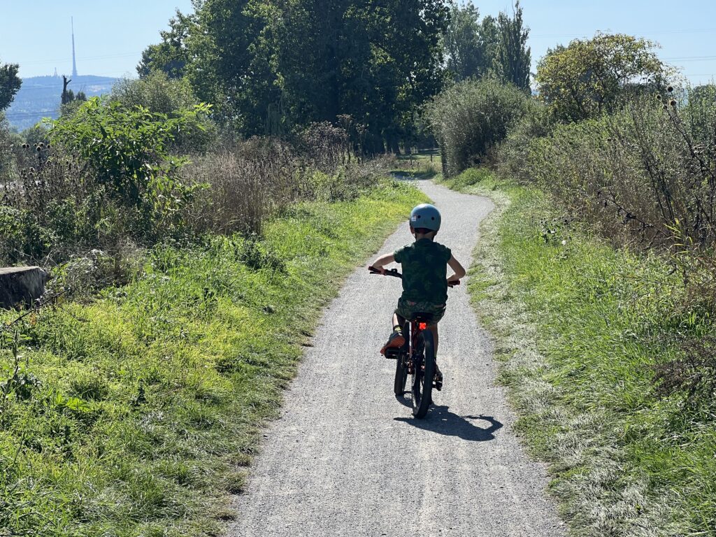 Cyklostezka do Černošic