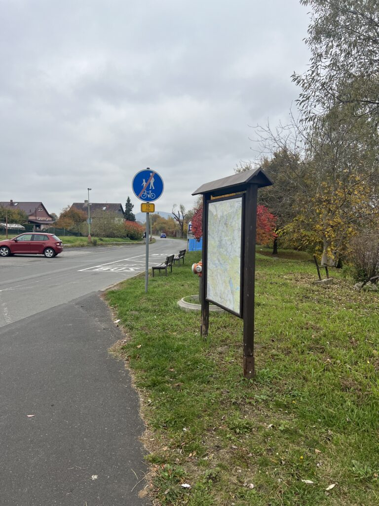 konec cyklostezky Česká Lípa - Vlčí důl