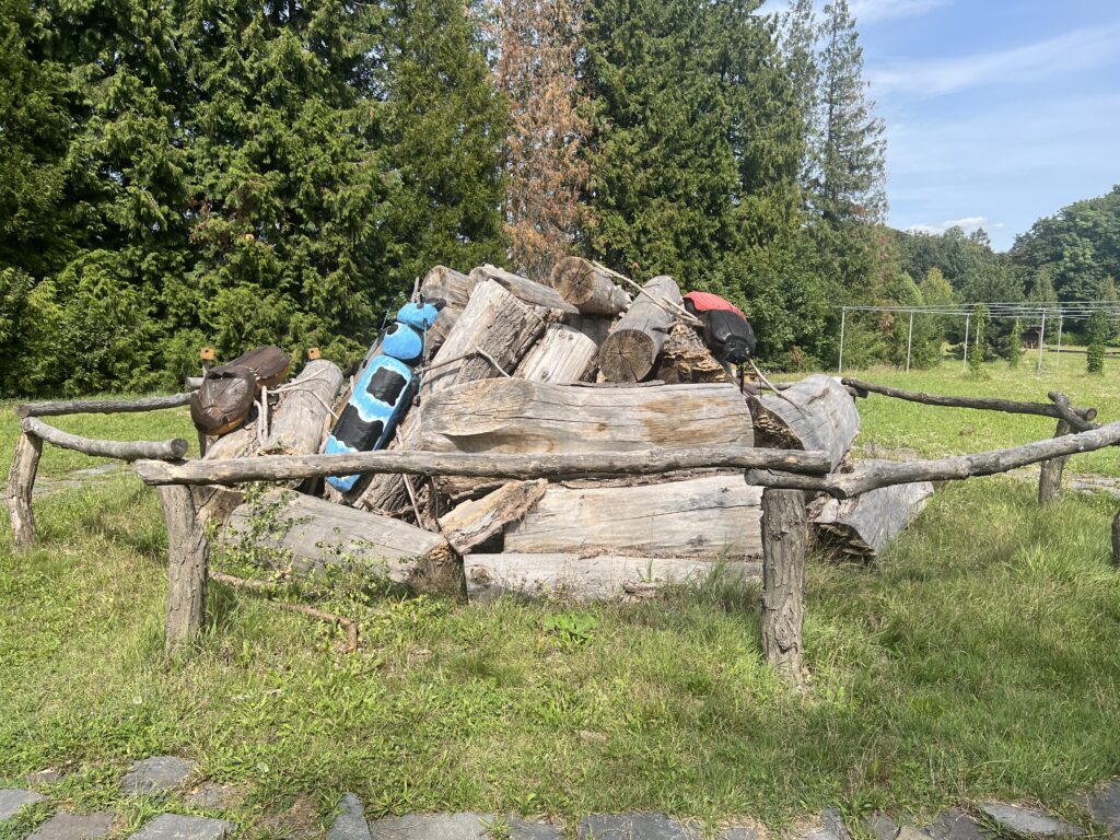 Mraveniště - Kbely