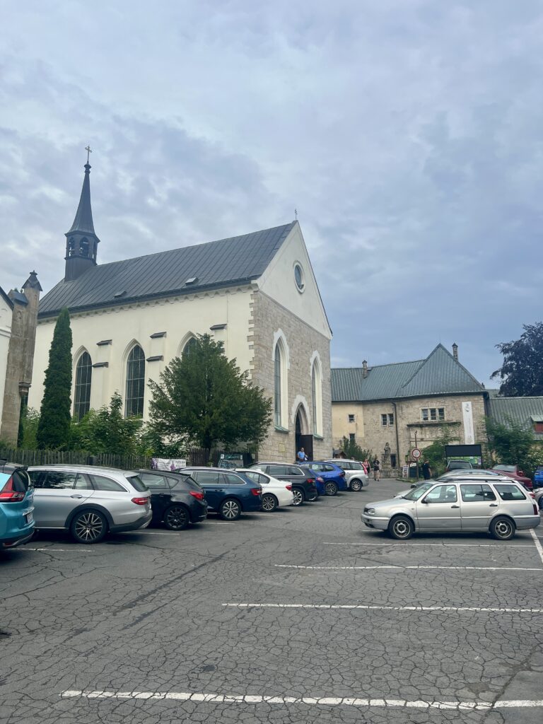 Kostel sv. Josefa_Hrubá Skála