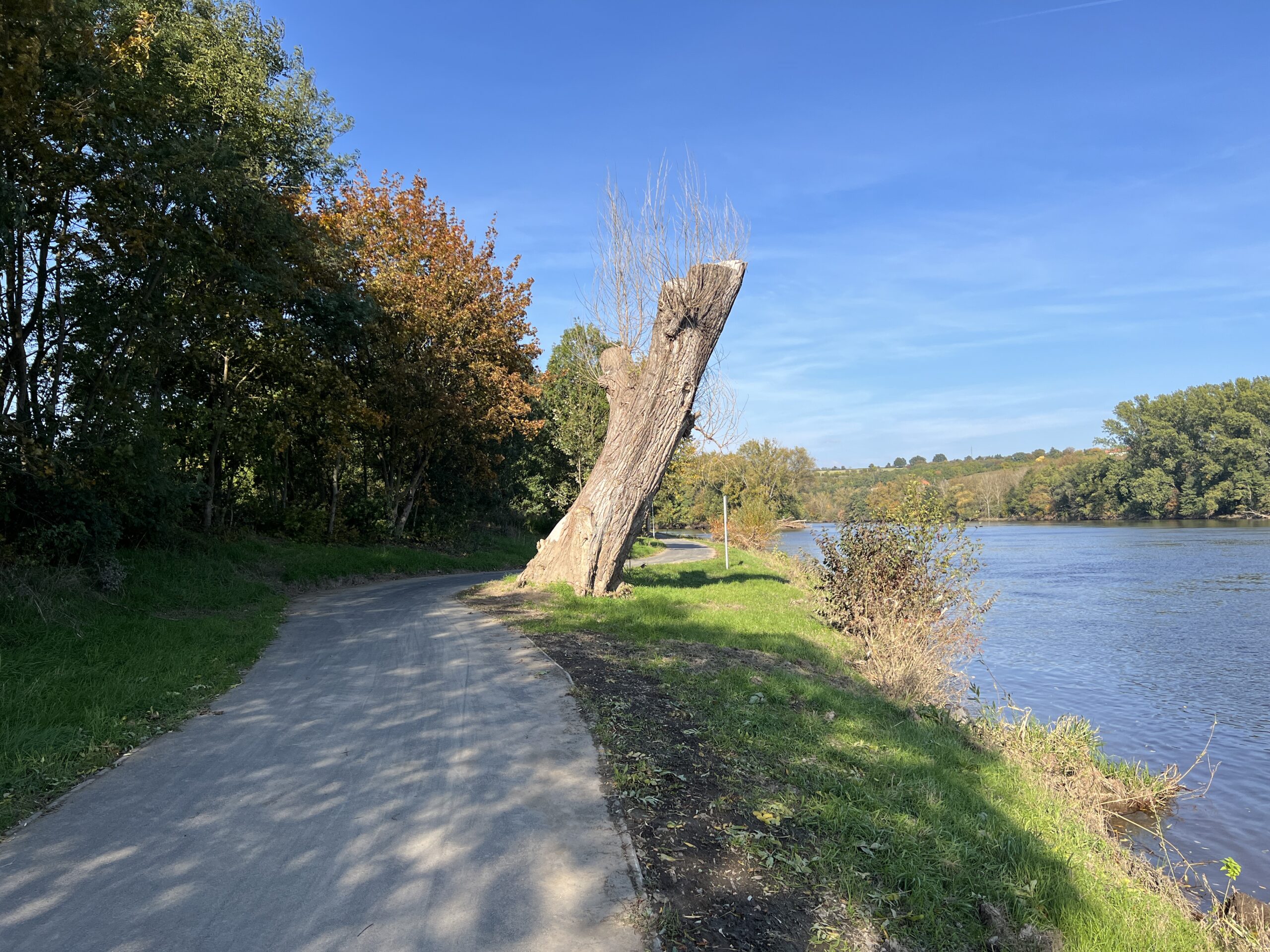 🚴 Labská stezka: Mělník – Roudnice nad Labem | Od soutoku řek až k hoře Říp