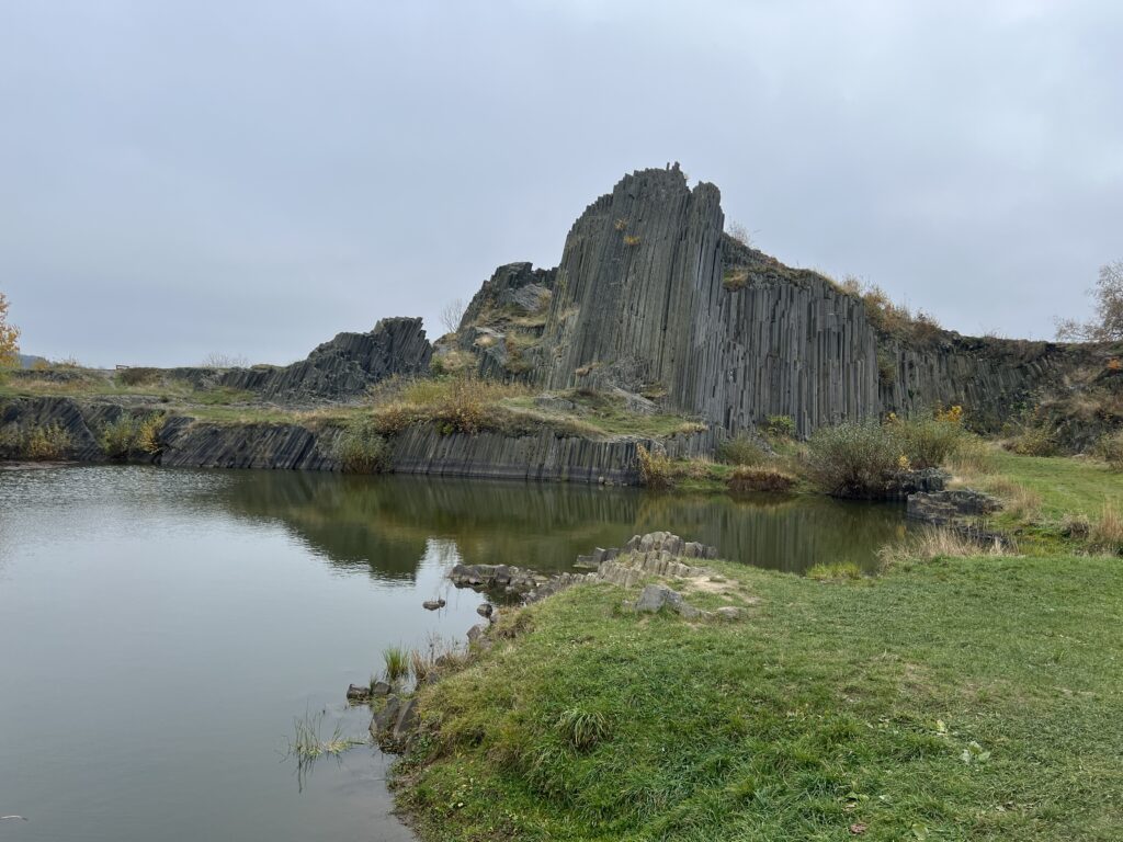 Panská skála_Cyklostezka Varhany_Kamenický Šenov_1