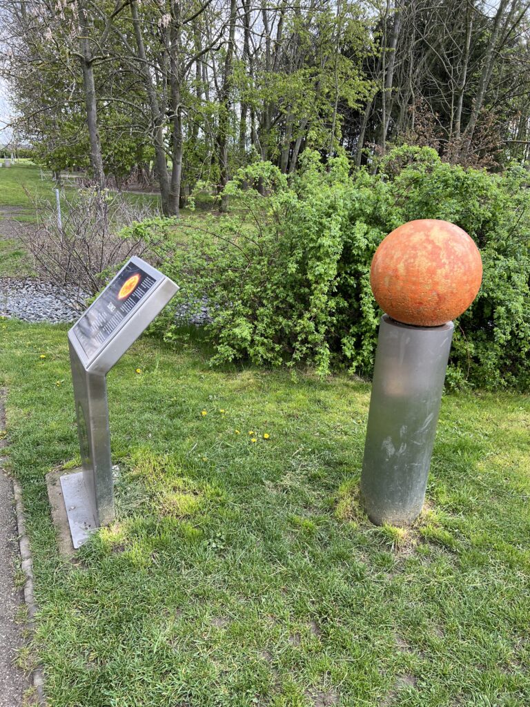 Planetární stezka Vestec