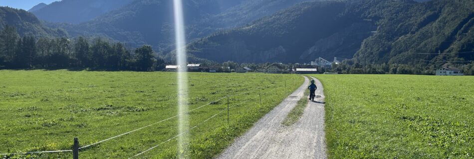 Polní cesta z Golling an der Salzach