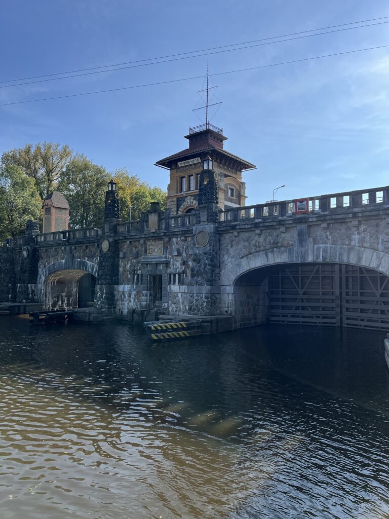 Hořínské zdymadlo