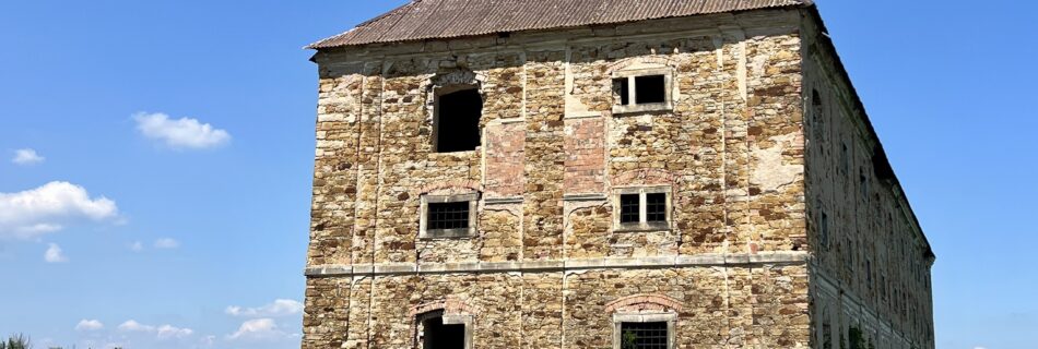 Barokní sýpka_Vykáň