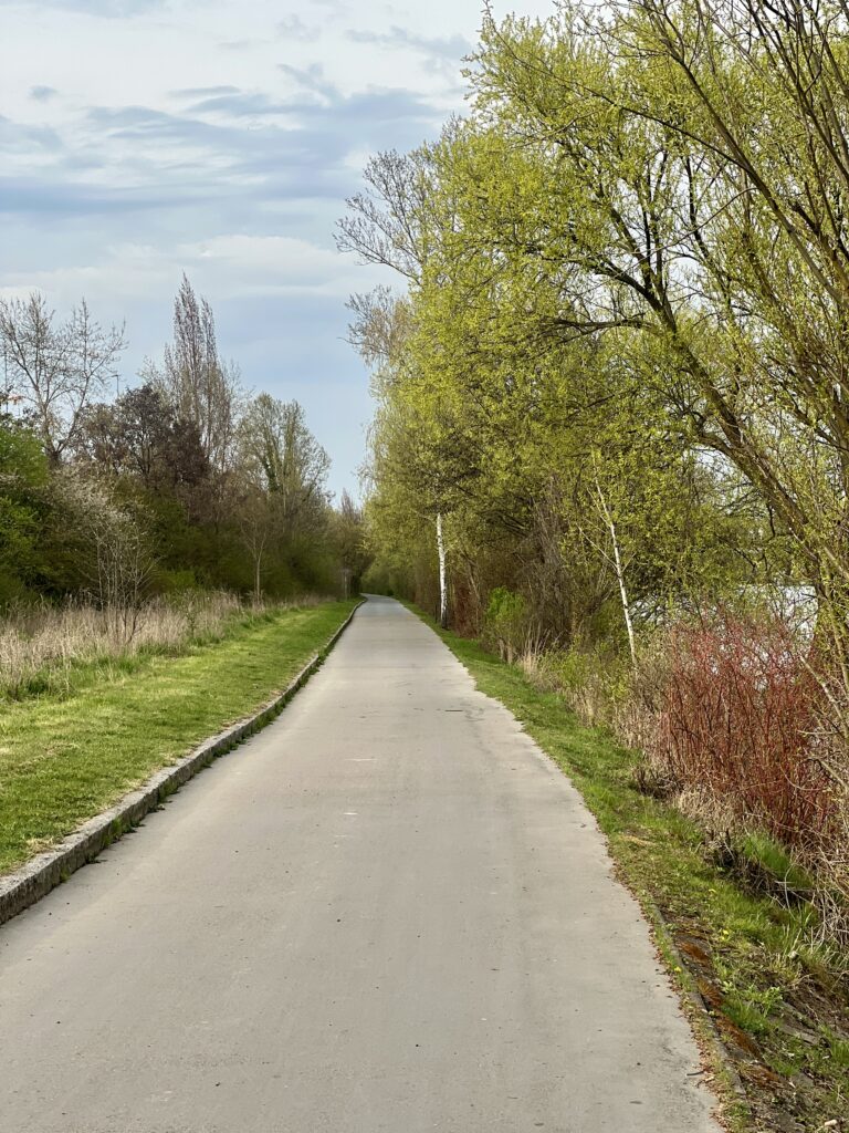 Cyklostezka podél Vltavy_Praha Hlubočepy