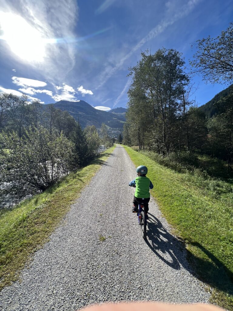 Cyklostezka podél řeky Gasteiner Ache_Gastein