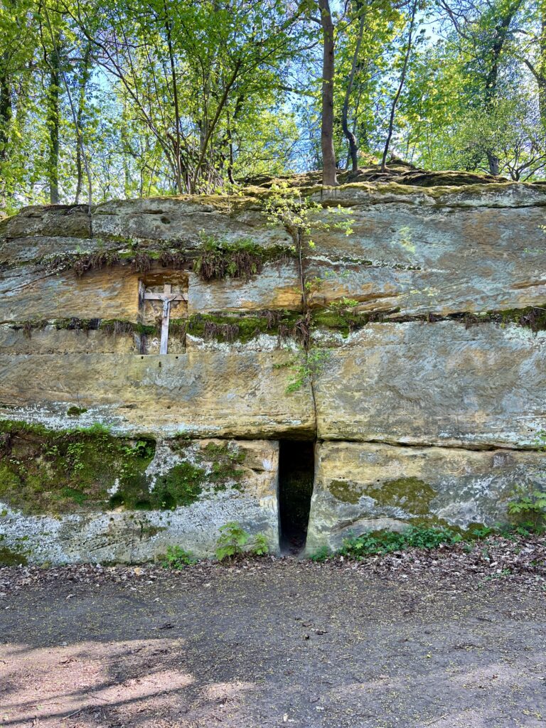 Kříž_Přírodní rezervace Vinořský park-Vinoř