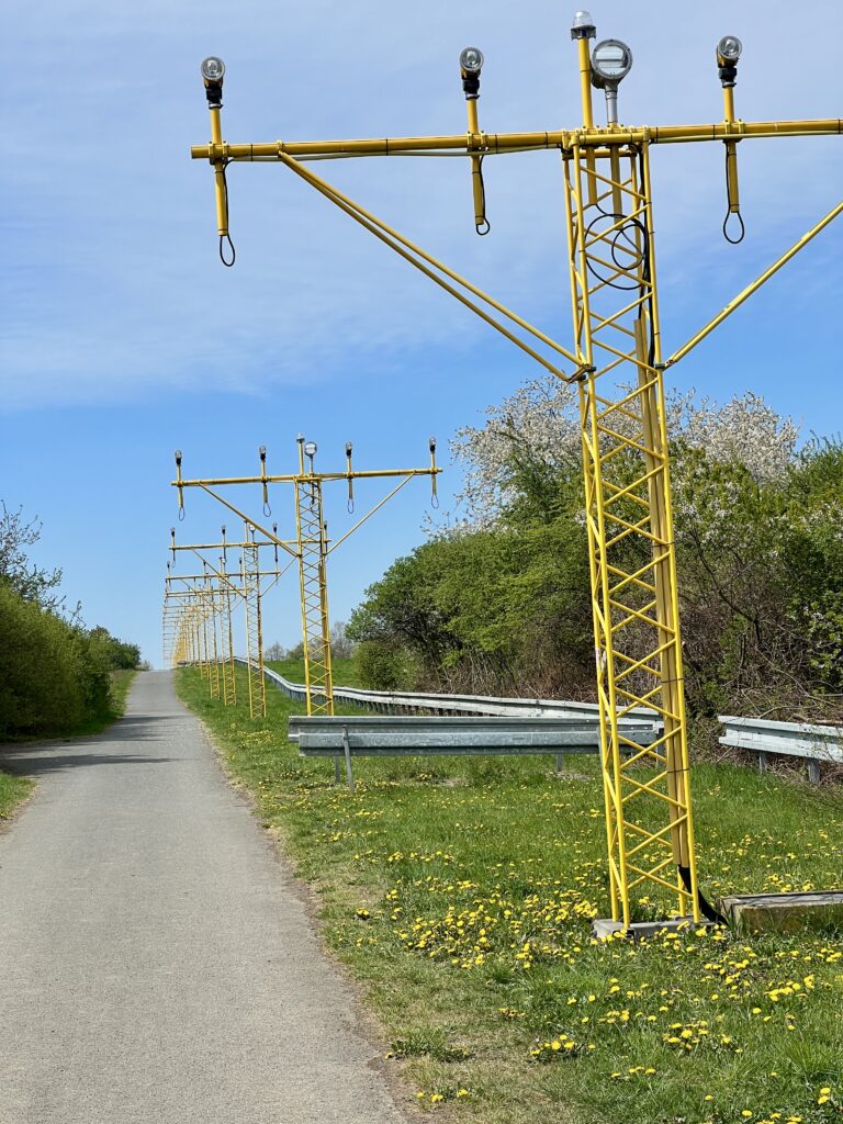 Navigační systém_Letiště Kbely_Kbely
