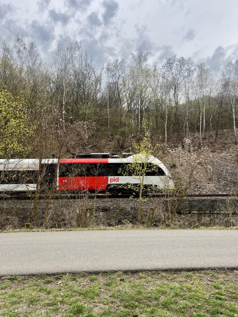 Vlak_Liška_Prokopské údolí