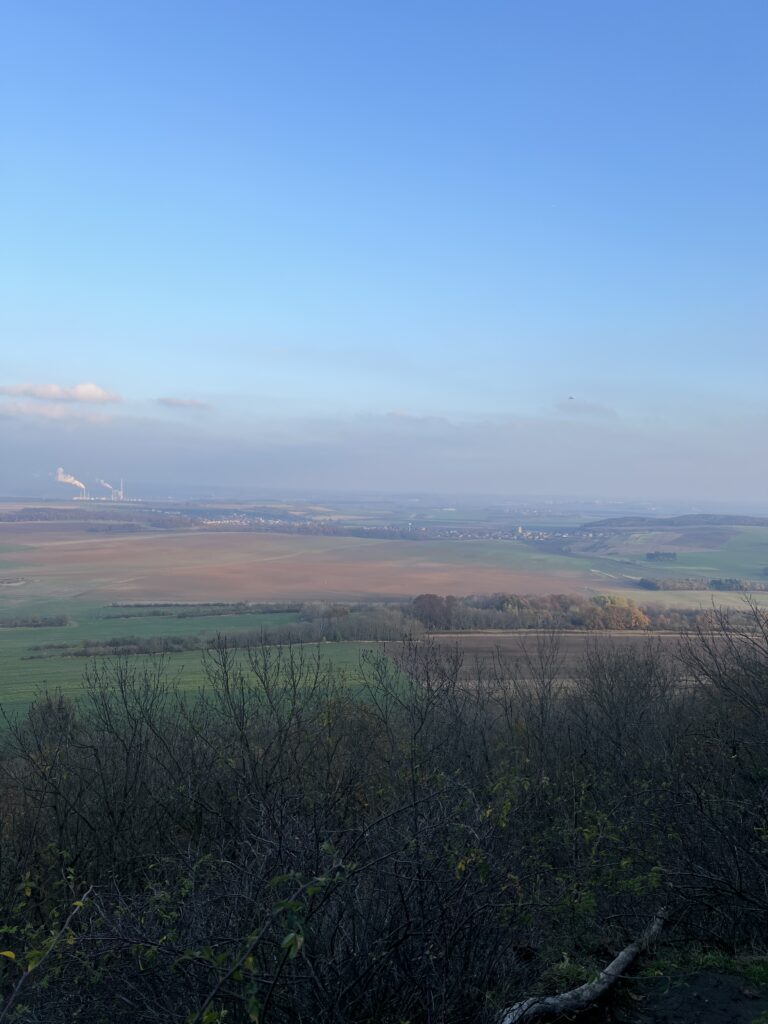 Výhled z hory Říp_Říp