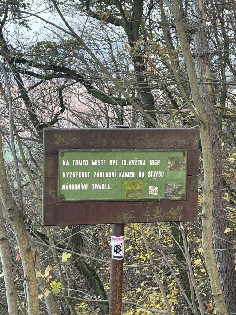 Základní kámen Národního divadla_Říp