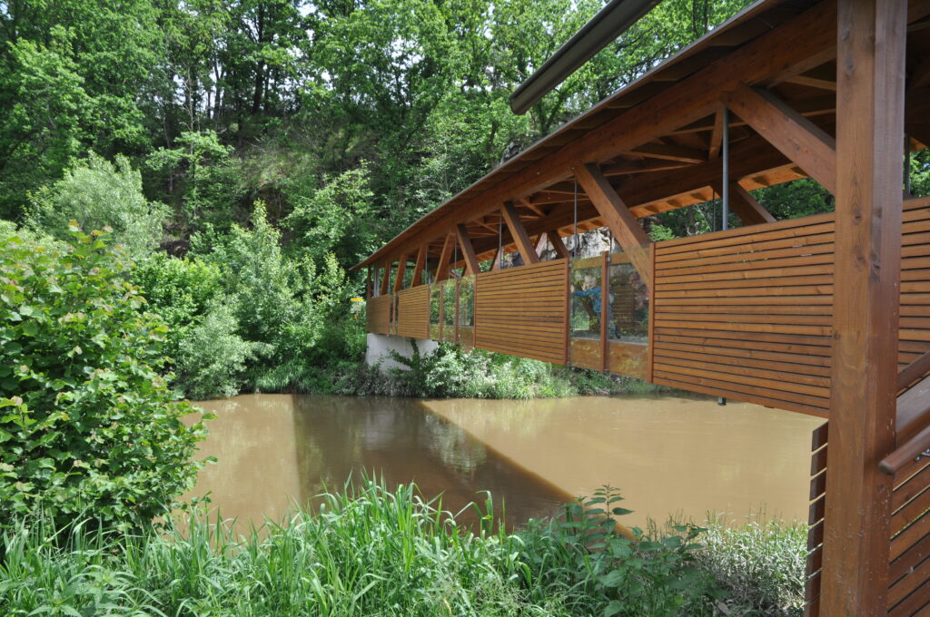 Bývalá železniční trať Slavonice-Waidhofen an der Thaya_Dnes cyklostezka