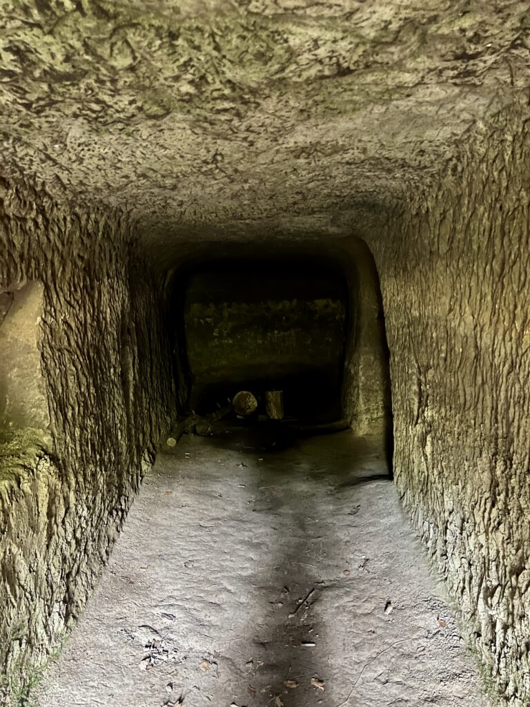 Jeskyně u Kroužku_Kokořínský důl