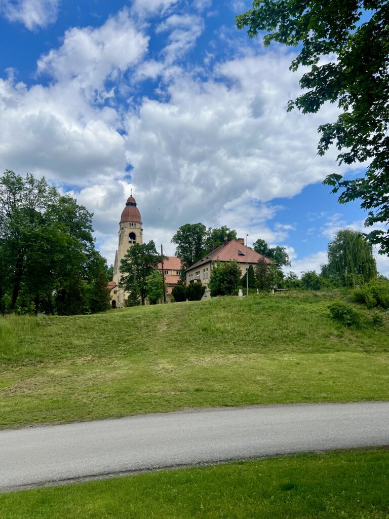 Kostel sv. Jana Nepomuckého_Svatojánské proudy_Štěchovice