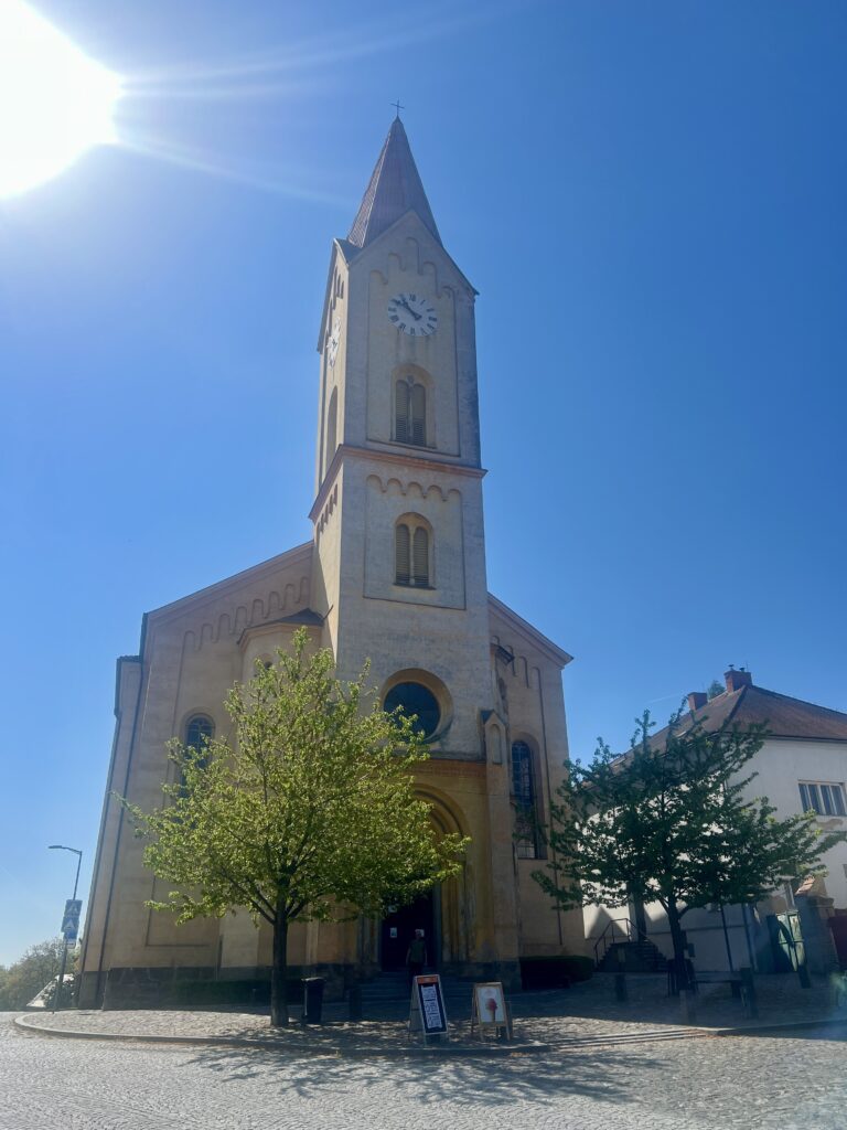 Kostel sv. Martina_Mšeno