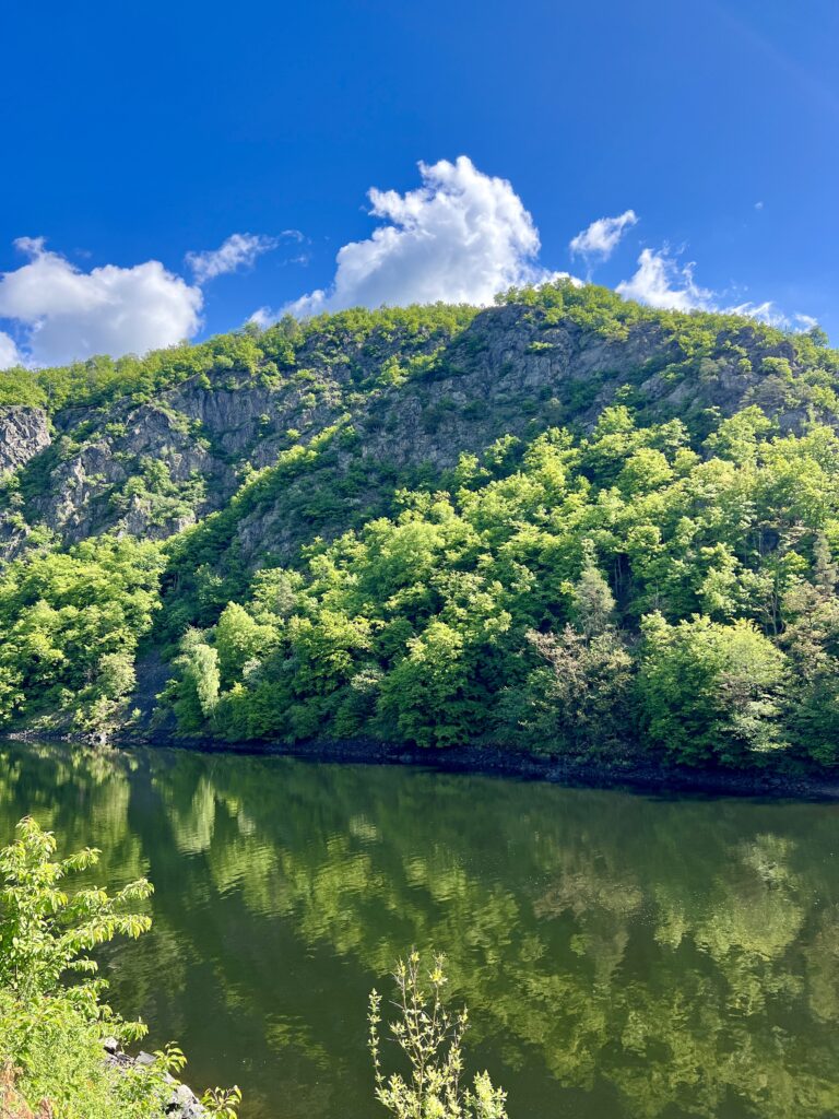 Pohled na Vltavu_Svatojánské proudy_