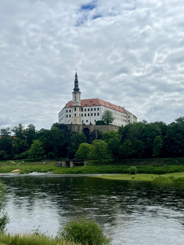 Zámek Děčín