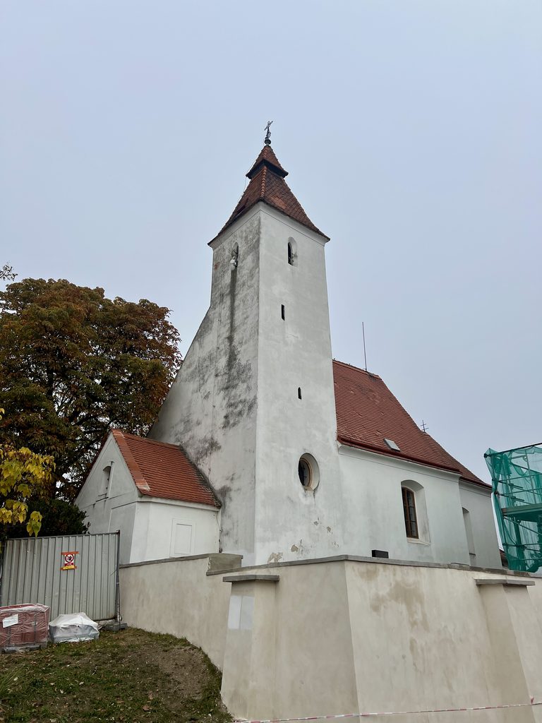 Kostel sv. Jana Křtitele_Cyklotrasa Mezi řekami